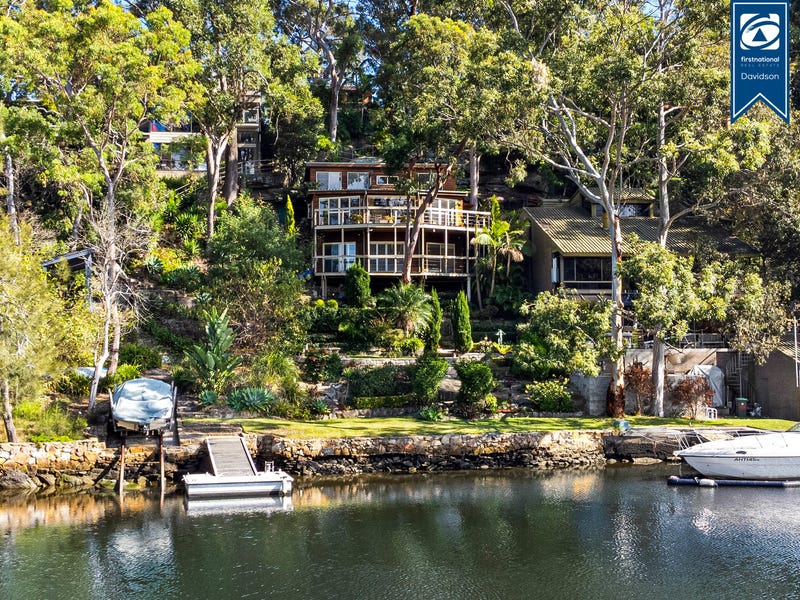 158 St Cres, Sandy Point, NSW 2172