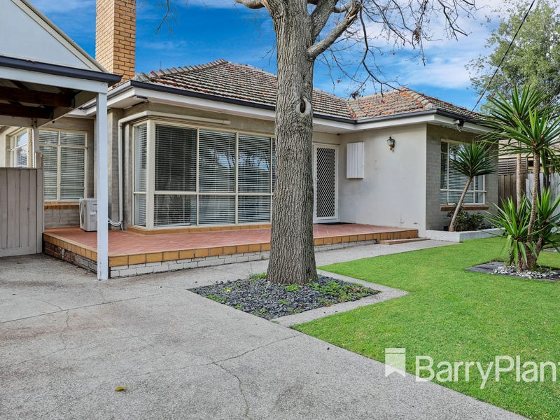 152 Warren Road, Mordialloc, VIC 3195