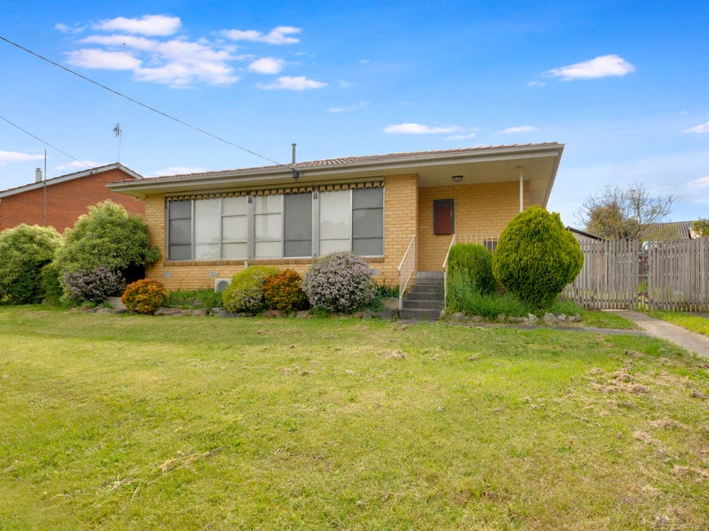 6 Manning Drive, Churchill, Vic 3842 Property Details