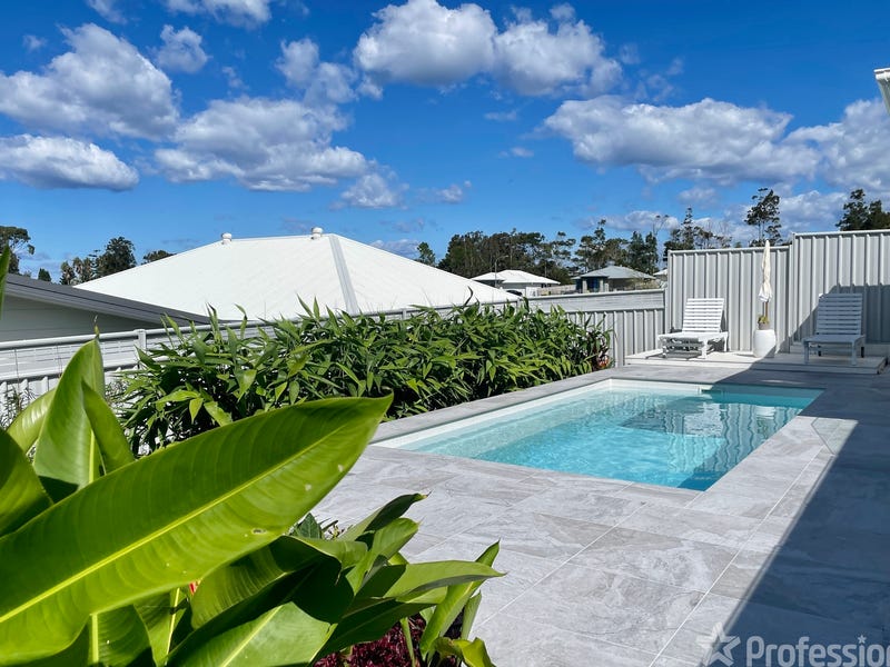 11 The Sands Way, Diamond Beach, NSW 2430