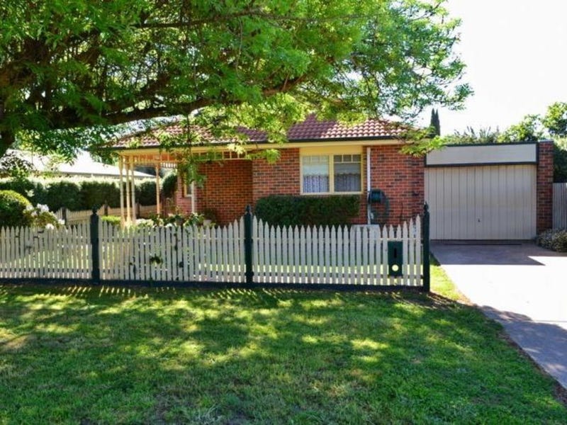 24 Kitchen Street, Mansfield, Vic 3722 Property Details