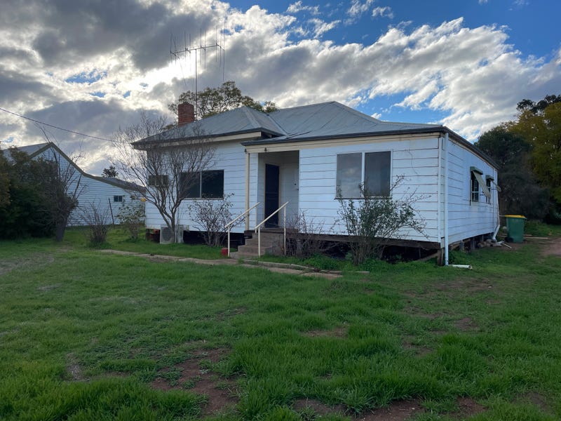 12 Lauer Cres, Nyah West, VIC 3595