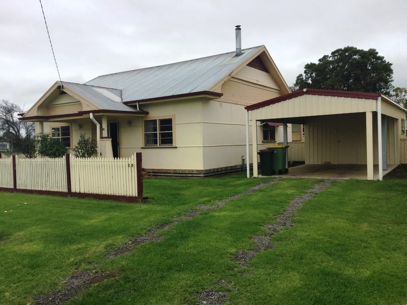 29 Carey Street, Heywood, VIC 3304