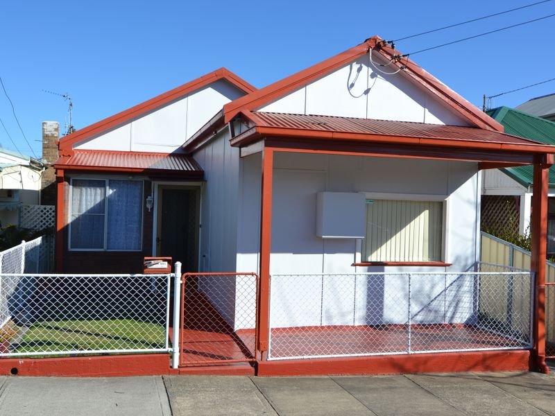 16 Laurence Street, Lithgow, NSW 2790 Property Details