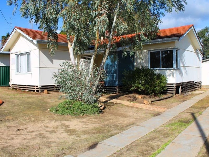 25 New Street, York, WA 6302 House for Sale