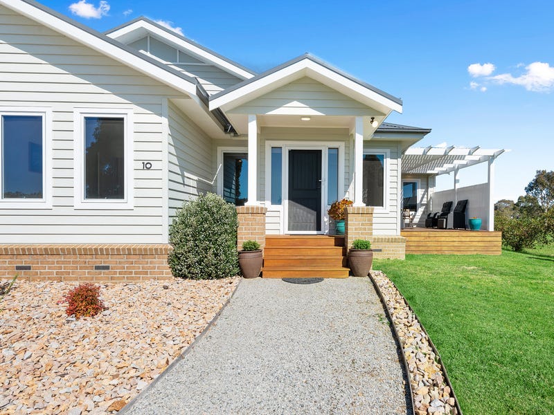 10 Besley Close, Metung, Vic 3904 House for Sale
