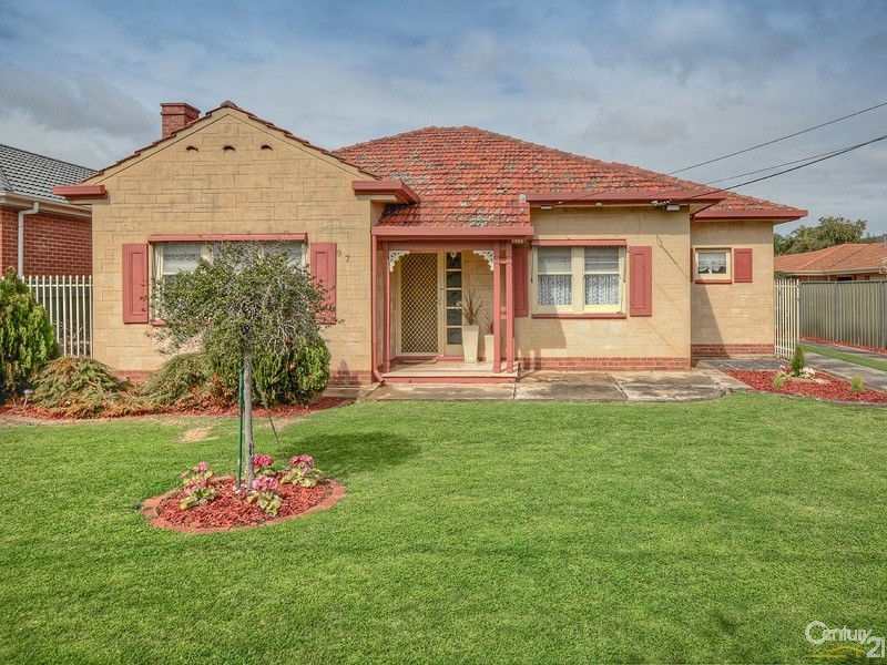 97 Cliff Street, Glengowrie, SA 5044 Property Details