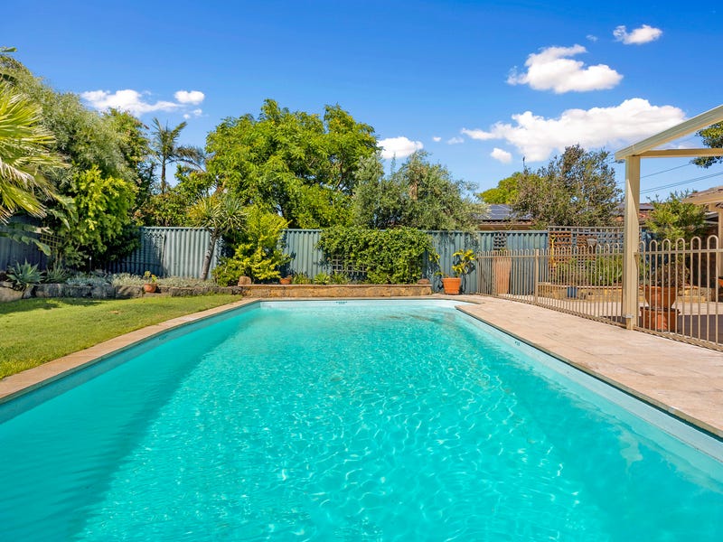 23 Milverton Avenue, Karrinyup, WA 6018 Property Details