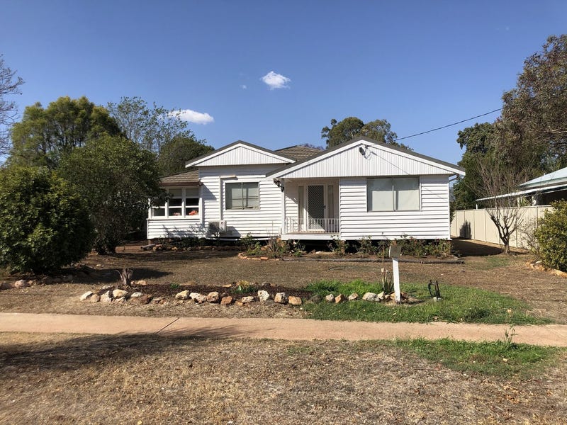 43 Edward Street, Dalby, QLD 4405