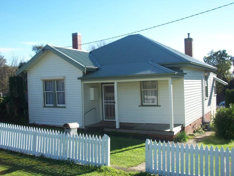 90 Grey Street, Terang, Vic 3264 Property Details