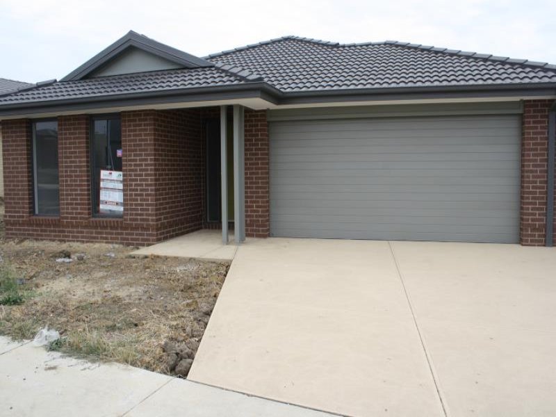 17 Cottonwood Way, Waurn Ponds, VIC 3216