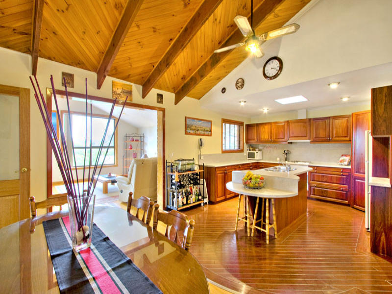 220 Outlook Drive, Dandenong North, VIC 3175