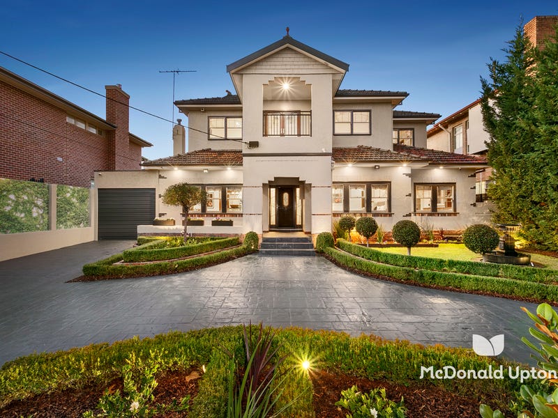 220 Woodland Street, Strathmore, Vic 3041 Property Details