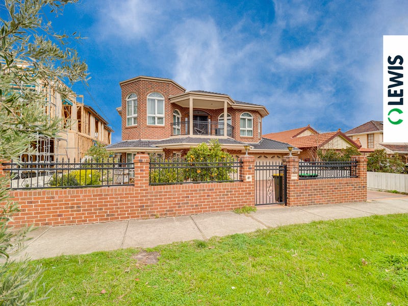 27 Lloyd Street, Strathmore, VIC 3041