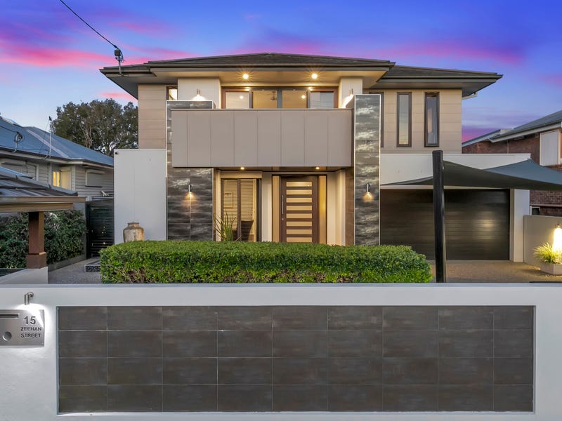 15 Zeehan Street, Wavell Heights, QLD 4012