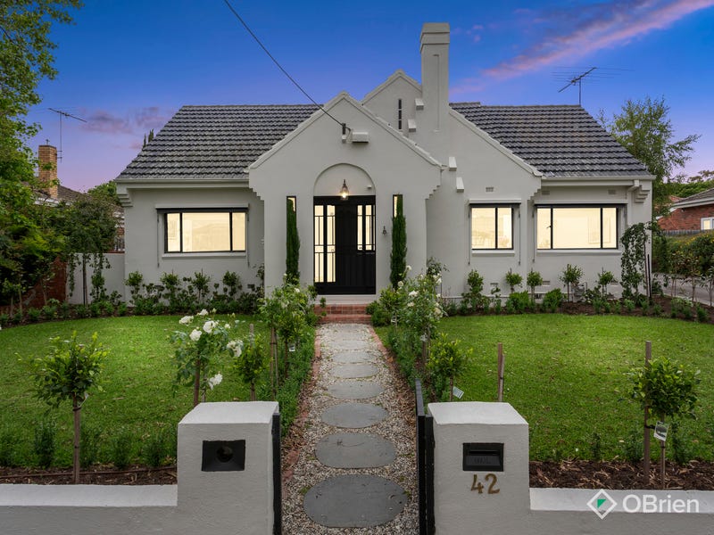 42 Magnolia Road, Ivanhoe, Vic 3079 Property Details