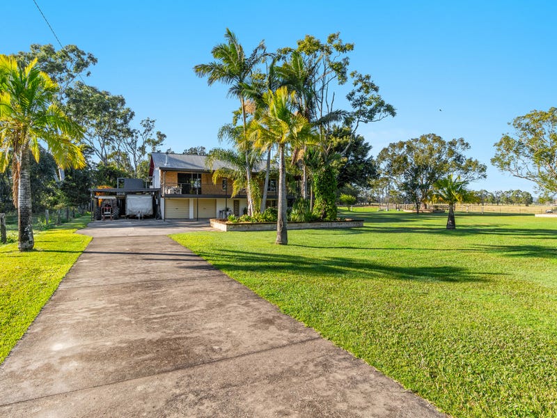 273 Roberts Creek Road, Woodford Island, NSW 2463