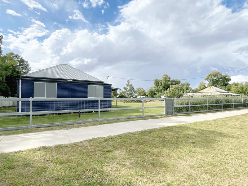 66 Yew Street, Barcaldine, QLD 4725