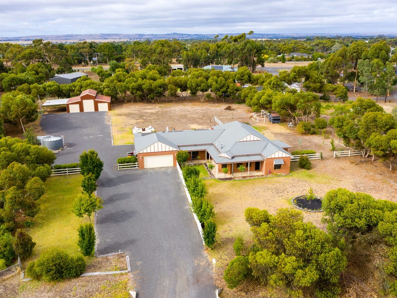 11 Bryan Place, Bannockburn, Vic 3331 House for Sale