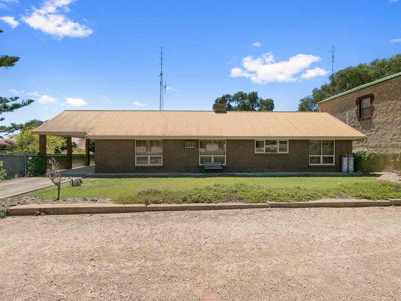 20 Robert St, Moonta, SA 5558 Property Details