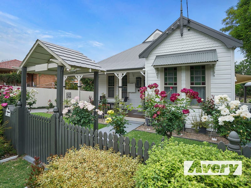 6 Renwick Street, Toronto, NSW 2283 Property Details