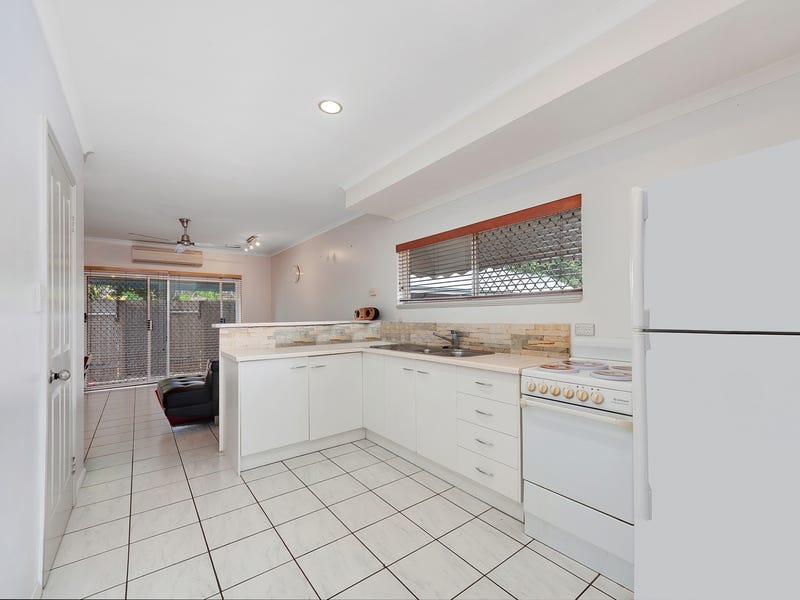 1/6 Tenni Street, Redlynch, Qld 4870 Property Details