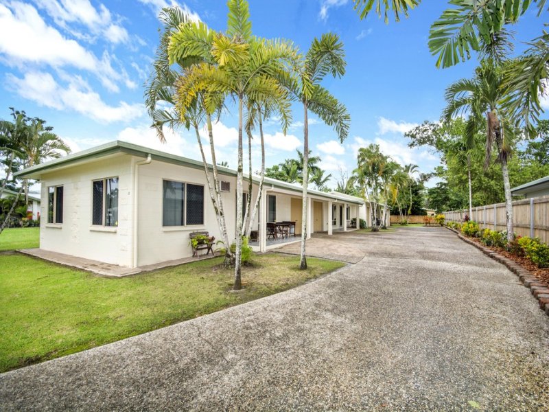 22 Middlemiss Street, Mossman, QLD 4873