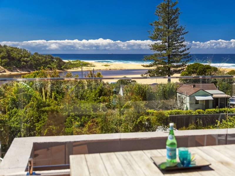 2/137b Ocean View Drive, Wamberal, NSW 2260 Property Details