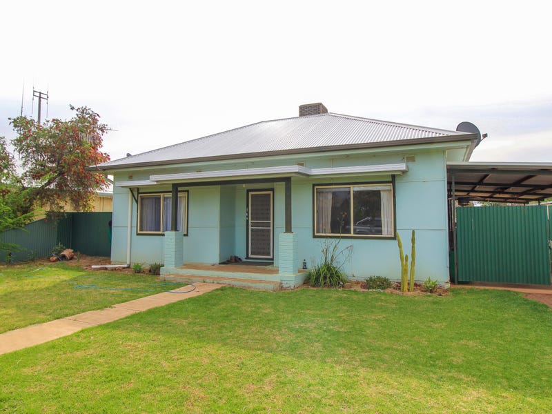 12 Stipa Street, Goolgowi, NSW 2652 Property Details