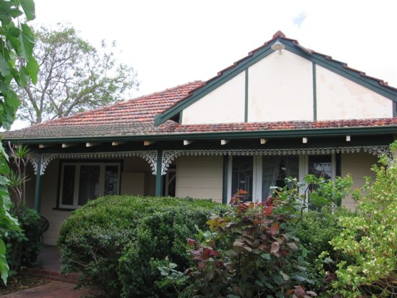 38 Leslie Street, Dudley Park, Mandurah, WA 6210 Property Details