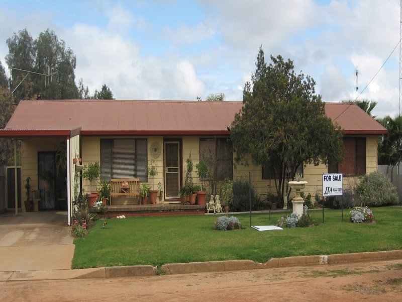 3 Derribong Street, Trangie, NSW 2823