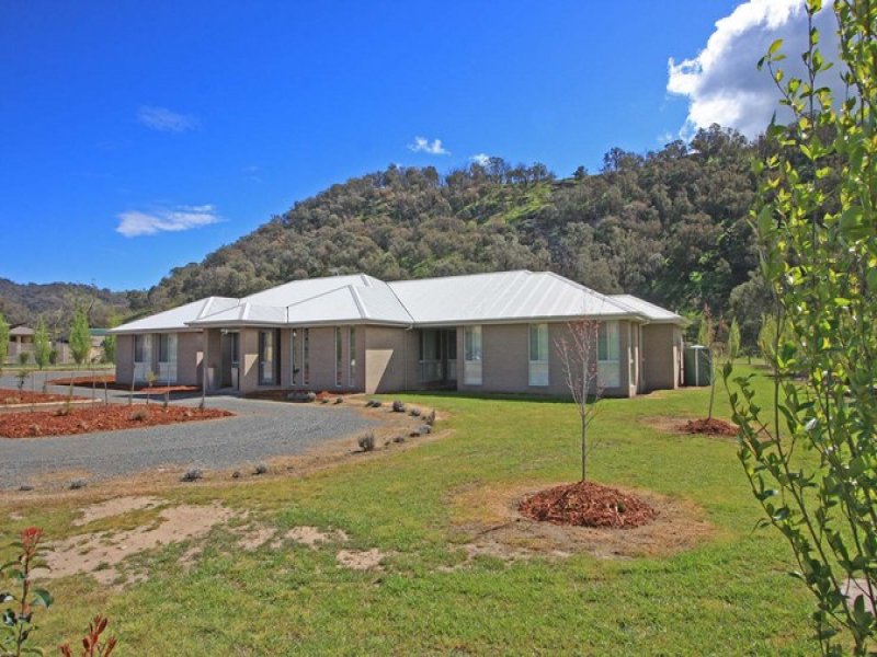 20 Lambourn Drive, Wodonga, Vic 3690 Property Details