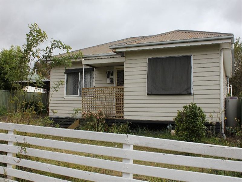 11 King Street, Hamilton, Vic 3300 Property Details