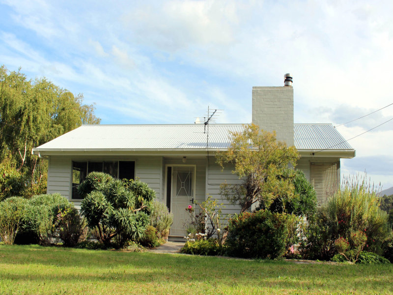 27 McDowall, Middleton, Tas 7163 Property Details