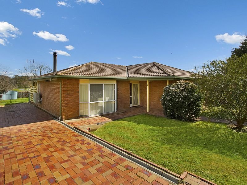 14 Burges Lane, Broadford, Vic 3658 Property Details