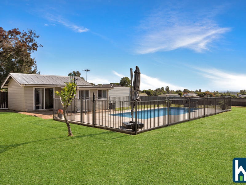 Rental Properties and Real Estate in Tamworth, NSW 2340 (+1 location