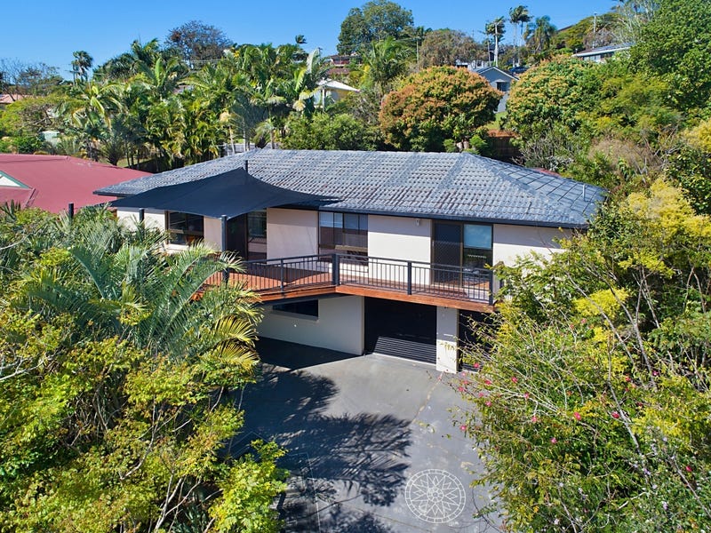 Houses for Sale in Banora Point, NSW 2486