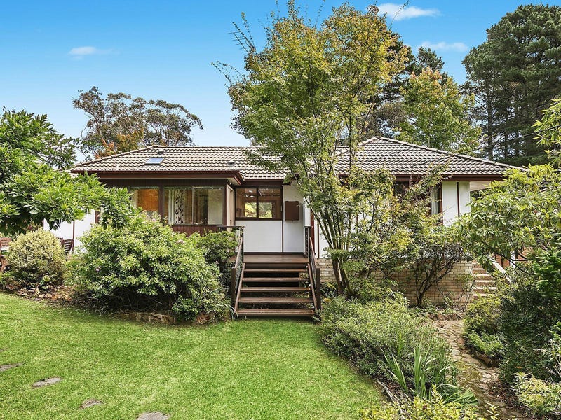 8 Jubilee Avenue, Blackheath, NSW 2785 Property Details