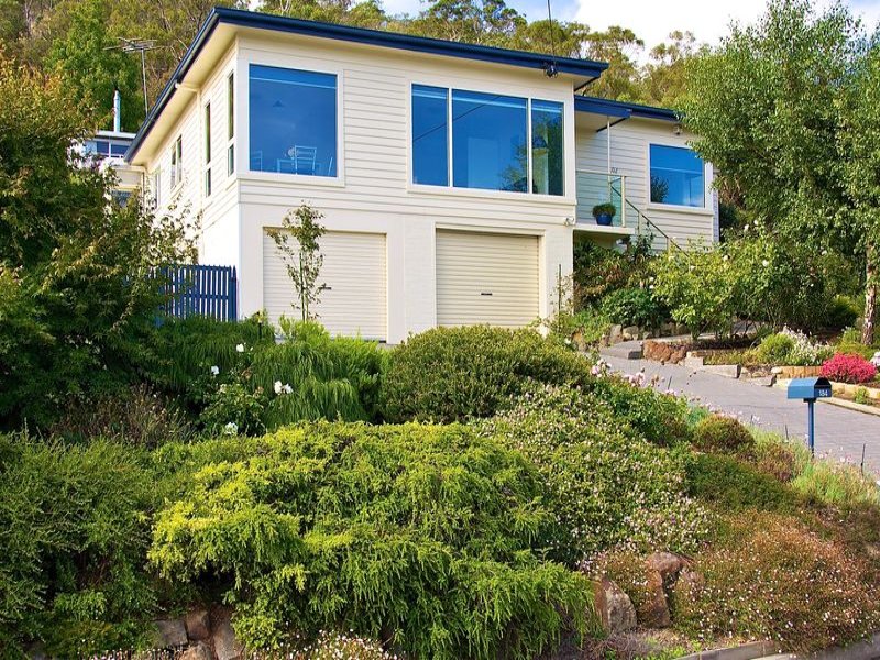 184 Derwent Avenue, Lindisfarne, Tas 7015 Property Details
