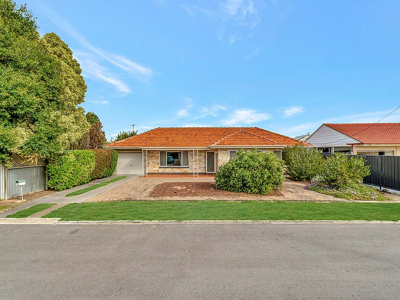 32 Sawford Street, Largs Bay, SA 5016