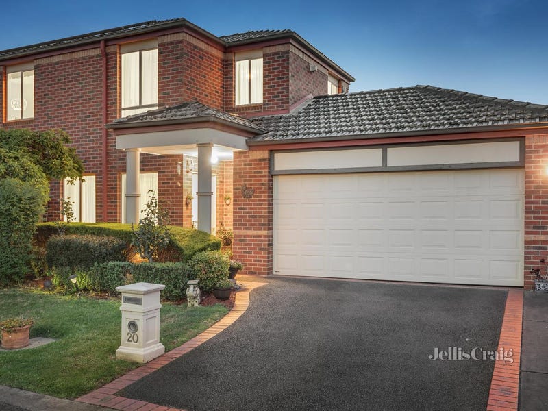 Houses for Sale in Dingley Village, VIC 3172