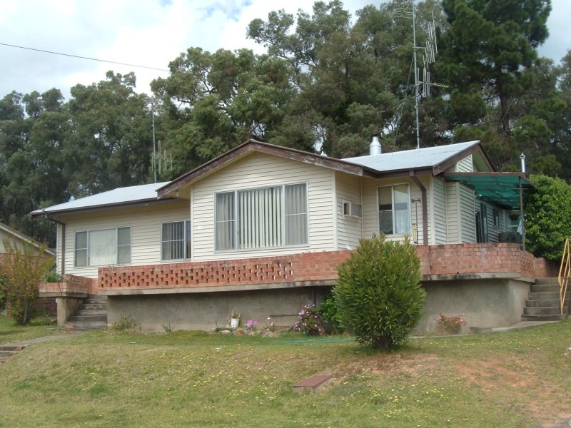 24 Clarke Street, Coonabarabran, NSW 2357