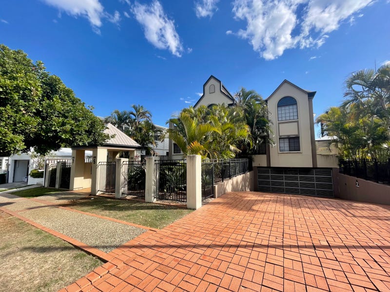 3/7 Sportsman Avenue, Mermaid Beach, QLD 4218