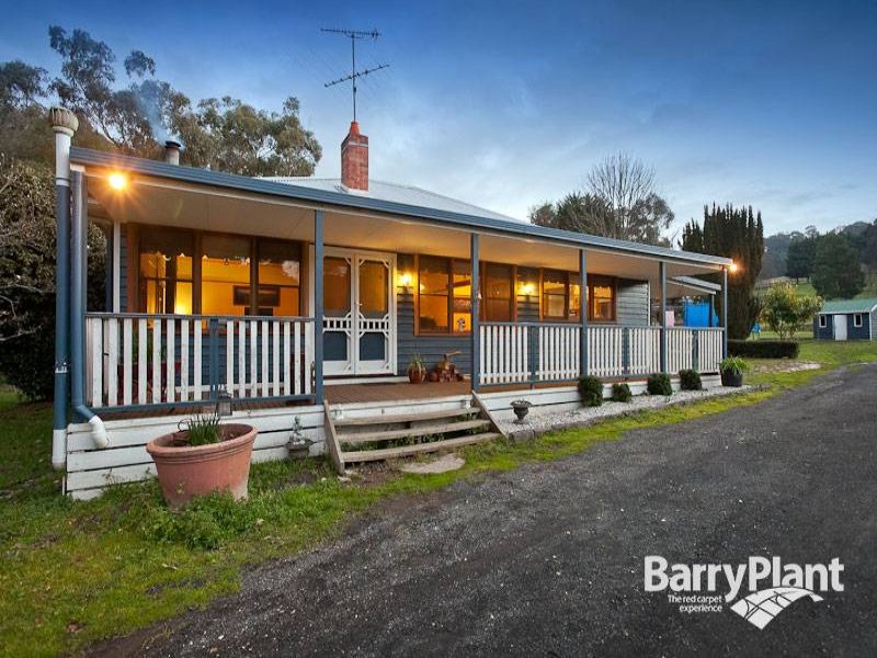 855 Pakenham Road, Pakenham Upper, VIC 3810