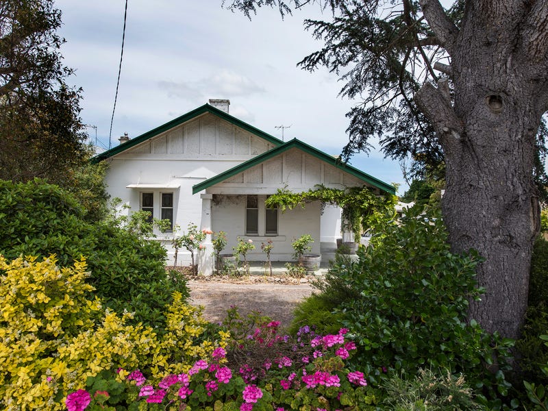 30 Mount Gambier Road, Millicent, SA 5280