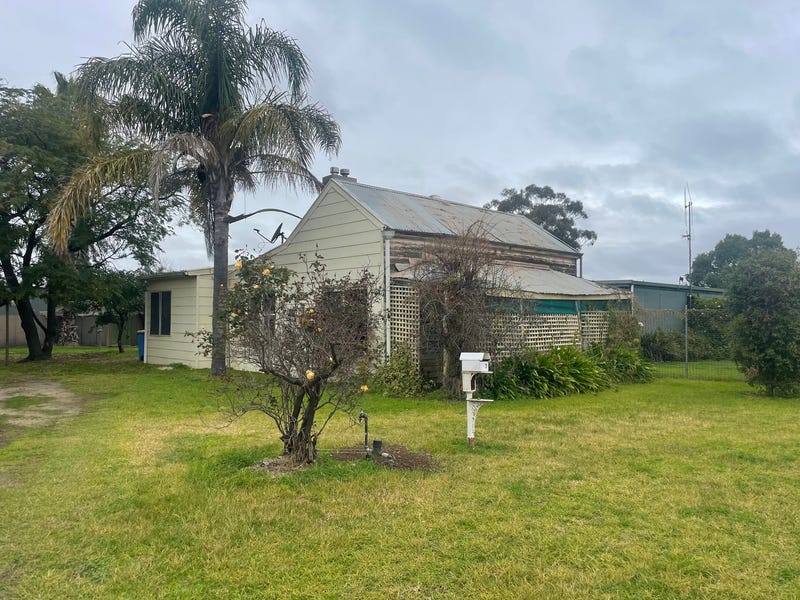 7 Kostadt Street, Nathalia, Vic 3638 Property Details