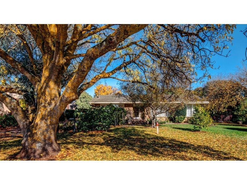 17 Anne Street, Koroit, Vic 3282 Property Details