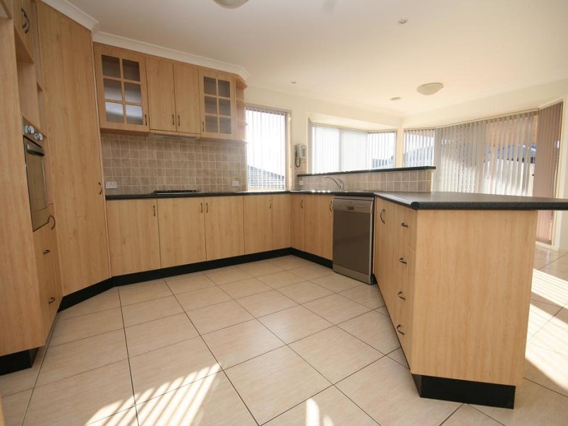 128-waterfall-drive-jerrabomberra-nsw-2619-realestate-au