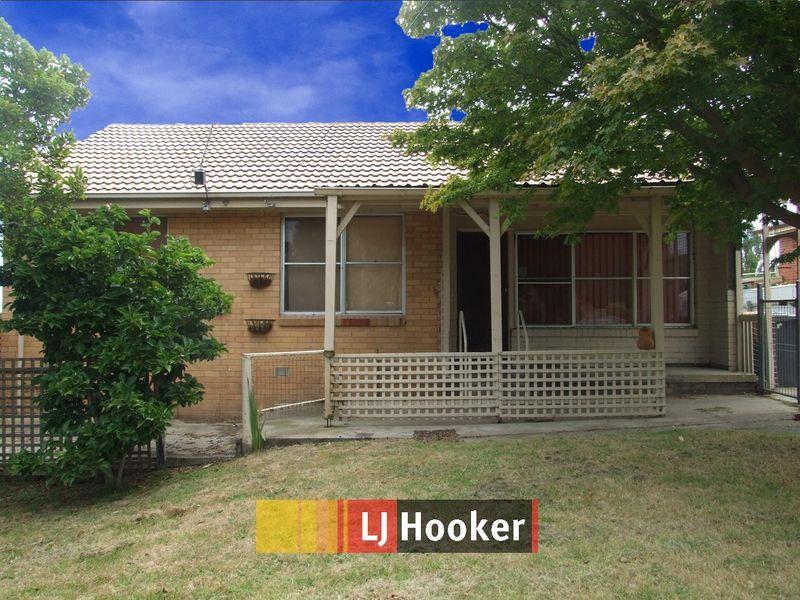 15 Deveney Street, Pakenham, Vic 3810 Property Details