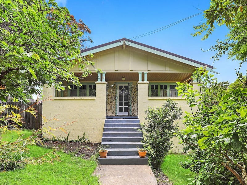14 Barton Street, Katoomba, NSW 2780 Property Details